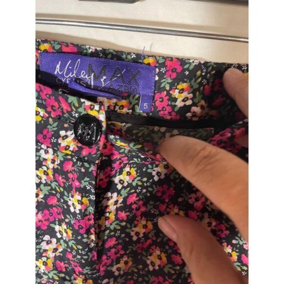 miley cyrus max azria shorts floral black pink pockets zipper cotton size 5 READ - Picture 5 of 8